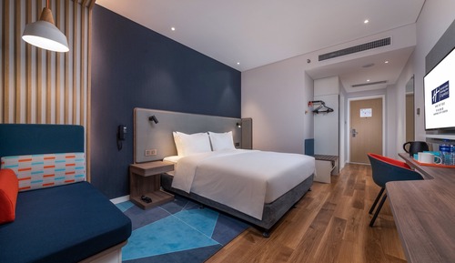 Chambre Standard, 1 très grand lit (Extra Floor Space)