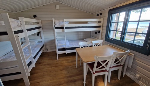 Cabane (Badhytt - Shared Shower)