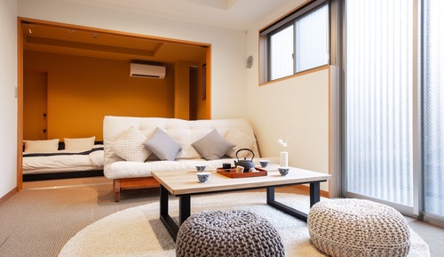 Studio, rez-de-chaussée (Apartment)