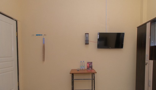 Chambre Double (RedDoorz)