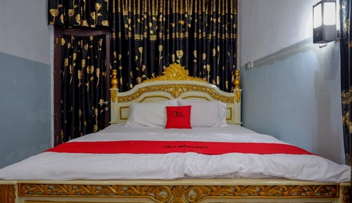 Chambre Double (RedDoorz)