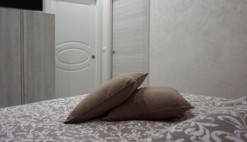 Chambre Luxe, 1 très grand lit (Bella Rosin)