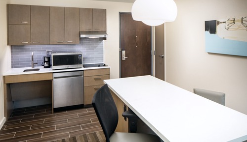 Suite, 1 chambre, accessible aux personnes à mobilité réduite, baignoire