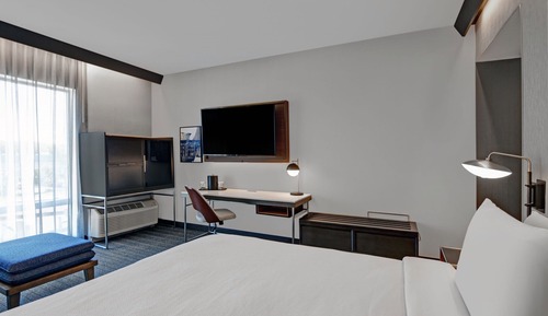 Chambre, 1 très grand lit (Mobility Accessible, Roll-in Shower)