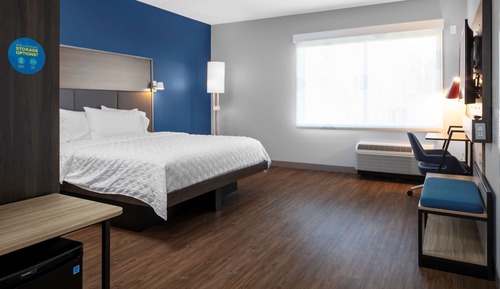 Chambre, 1 très grand lit, accessible aux personnes à mobilité réduite