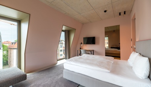 Chambre Confort, 1 grand lit
