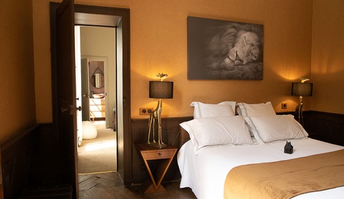 Suite, salle de bains privée (Escale en Famille)