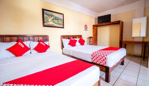 Chambre Standard (Three beds)