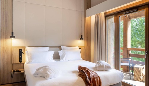 Suite Junior, 1 lit double et 1 canapé-lit, balcon