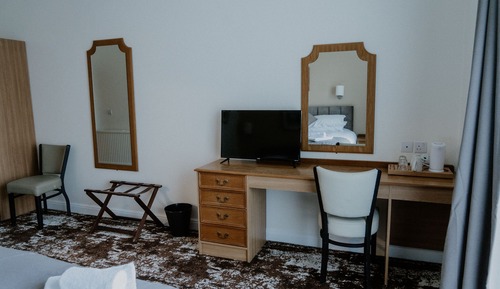 Chambre Deluxe Double ou avec lits jumeaux, salle de bains attenante