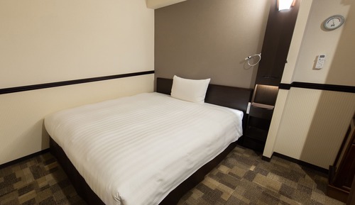 Chambre Simple Premium, non-fumeurs