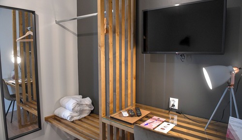 Chambre Confort Double ou avec lits jumeaux
