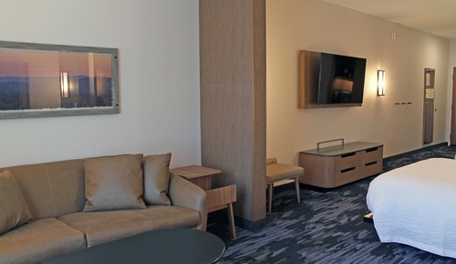 Suite, plusieurs lits (Mobility/Hearing Accessible, Tub)