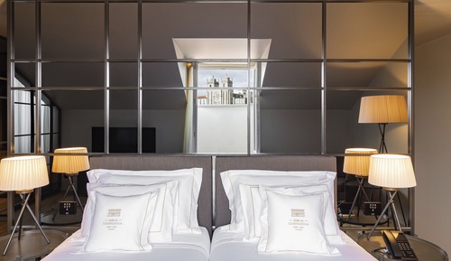 Suite, 1 très grand lit