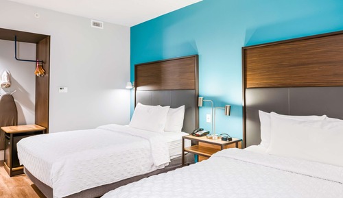 Chambre, 2 grands lits