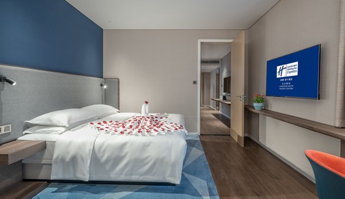 Chambre Standard, 1 très grand lit