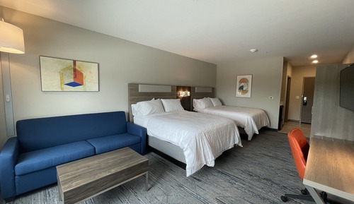 Suite, 2 grands lits, accessible aux personnes à mobilité réduite (Mobility, Transfer Shower)
