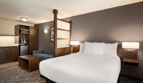Chambre Affaires, 1 grand lit, non-fumeurs