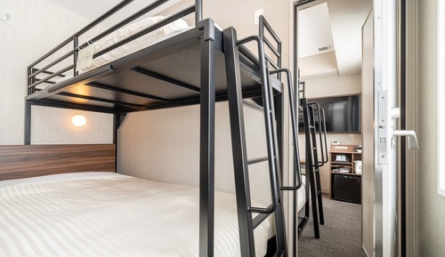 Chambre, 4 chambres, non-fumeurs, chambres communicantes (Super)