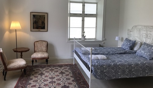 Chambre Double, salle de bains commune