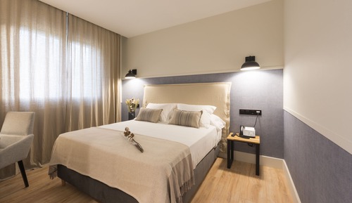 Chambre Simple, salle de bains attenante