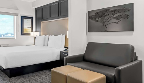 Suite, 1 très grand lit, accessible aux personnes à mobilité réduite (with Sofabed)