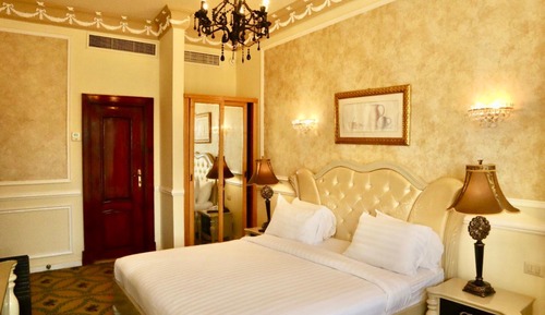 Paradise Family Suite - Direct Sea View  & Pool View