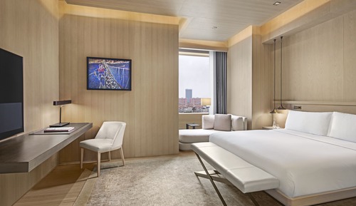 Chambre, 1 très grand lit