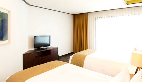 Suite, 2 lits une place (Furnished Balcony)