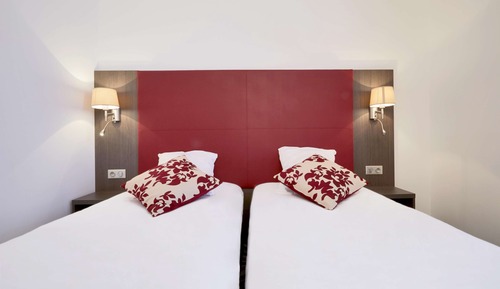 Chambre Standard, 2 lits une place