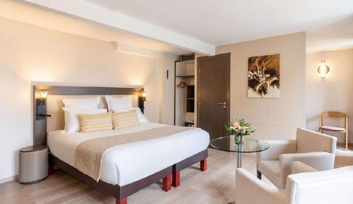 Chambre Exécutive, 1 grand lit, non-fumeurs (Twin bed on request)