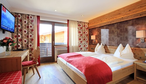 Chambre Double, balcon, vue montagne