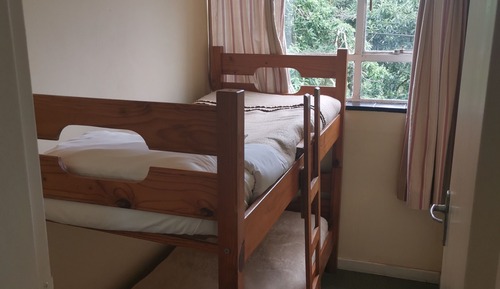 Chambre Familiale avec lits jumeaux