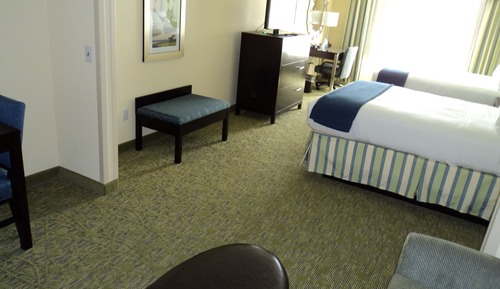 Chambre Standard, douche accessible en fauteuil roulant (Communications)