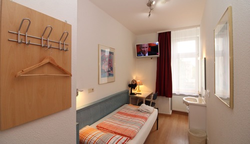 Chambre Simple Économique, non-fumeurs, salle de bains commune