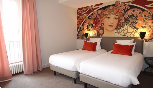 Chambre Supérieure Double ou avec lits jumeaux