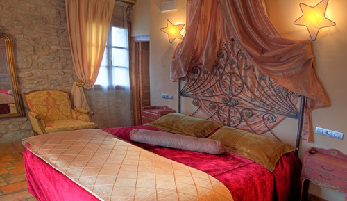 Chambre Double Confort, 1 très grand lit, vue montagne
