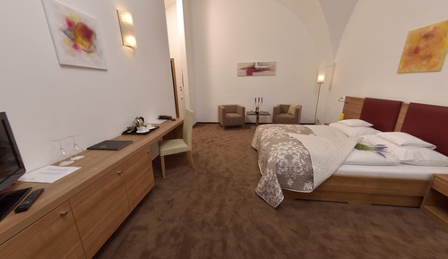 Chambre Confort Double ou avec lits jumeaux, 1 chambre, baignoire