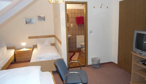 Chambre Quadruple, salle de bains privée