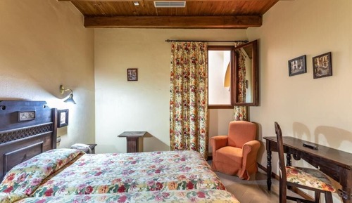 Chambre Classique (Interior)