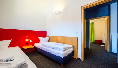 Chambre Triple Standard, 2 chambres