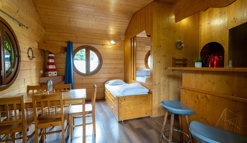 Cabane (Cabane Sam)