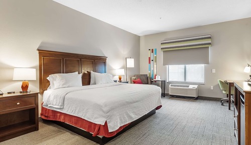 1 très grand lit king-size, Non-fumeurs., Accessible aux personnes à mobilité réduite