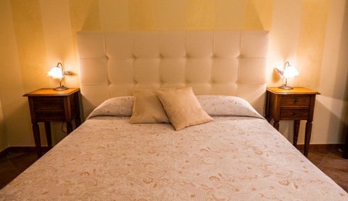 Chambre Triple Familiale, salle de bains attenante, vue montagne