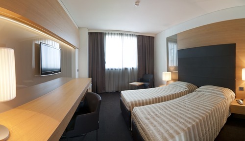 Chambre, 2 lits une place