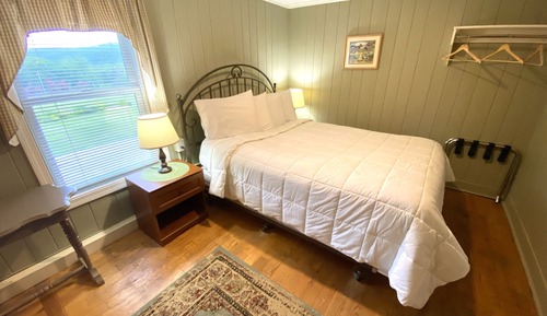 Chambre, 1 grand lit (Mendon Mountain)