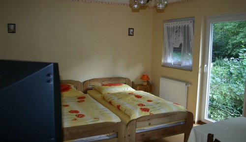 Chambre Triple Standard, salle de bains privée