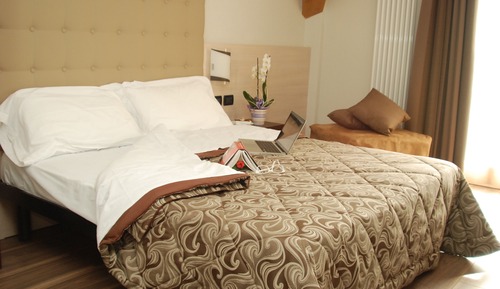 Chambre Confort Double ou avec lits jumeaux