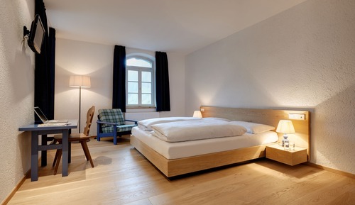 Chambre Double, salle de bains privée