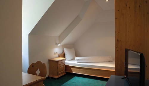 Chambre Simple, salle de bains privée